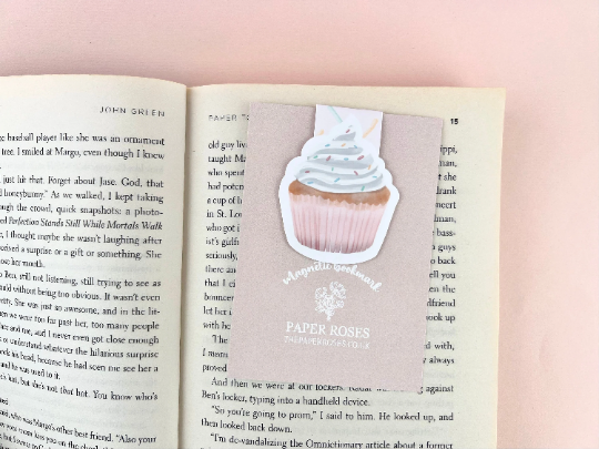 Cupcake Magnetic Bookmark